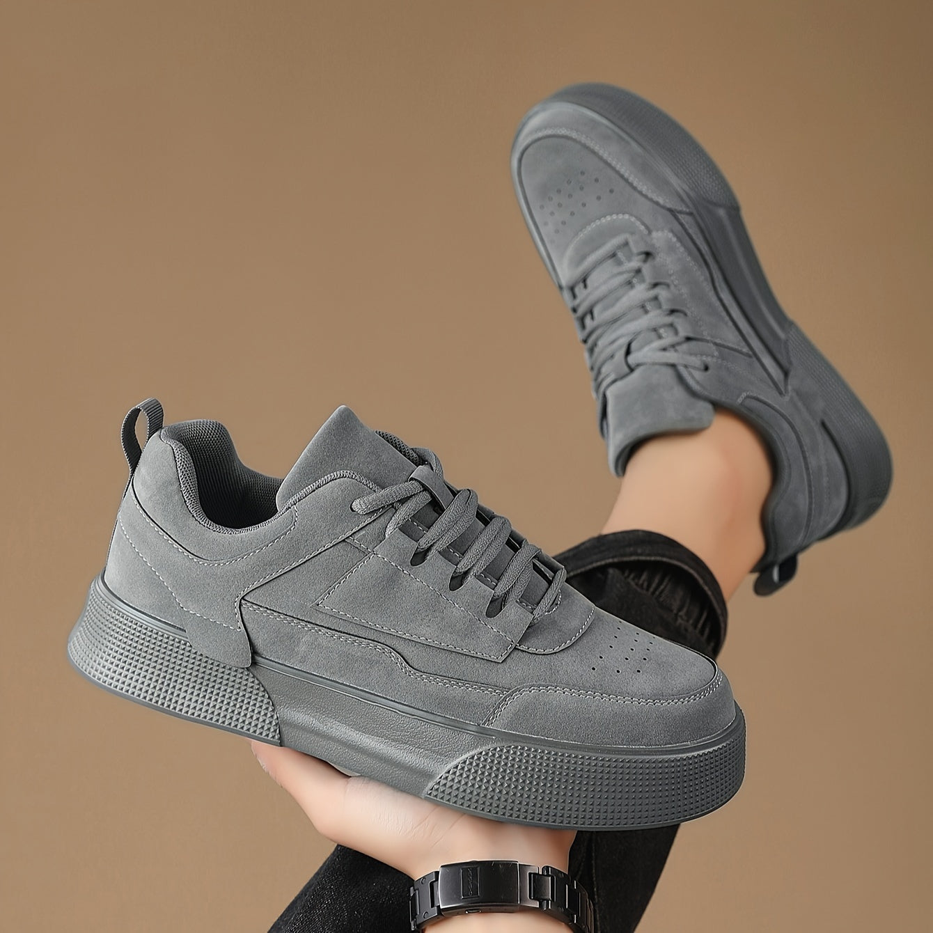 AARON / EINFACHE SKATE SNEAKER